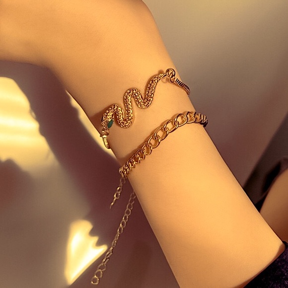 ⚜️[𝟯/$𝟮𝟴]⚜️2 Layered Gold Snake Bracelet NEW - Picture 3 of 7